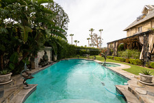 Enlarge photo 144