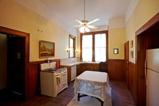 Enlarge photo 33