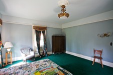 Enlarge photo 76