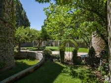 Enlarge photo 34