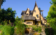 Enlarge photo 51