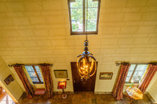 Enlarge photo 24