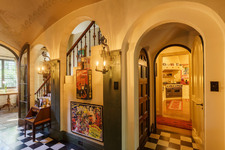Enlarge photo 29