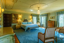 Enlarge photo 51