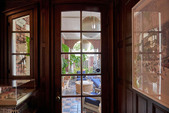 Enlarge photo 79