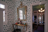 Enlarge photo 93
