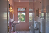 Enlarge photo 105