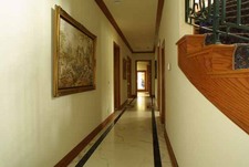 Enlarge photo 33
