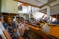 Enlarge photo 47