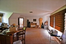 Enlarge photo 47