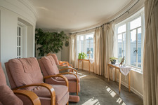 Enlarge photo 42