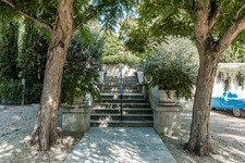 Enlarge photo 92