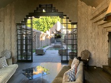 Enlarge photo 22