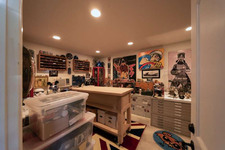 Enlarge photo 79