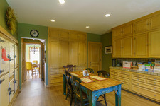 Enlarge photo 40