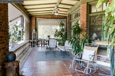 Enlarge photo 108