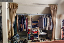 Enlarge photo 149