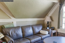 Enlarge photo 152