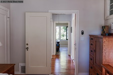 Enlarge photo 182