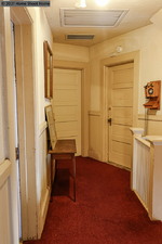 Enlarge photo 76