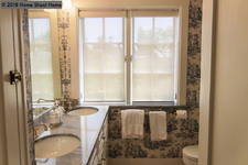 Enlarge photo 48