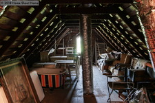 Enlarge photo 90