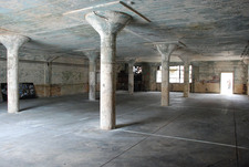 Enlarge photo 29