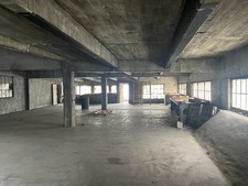 Enlarge photo 55