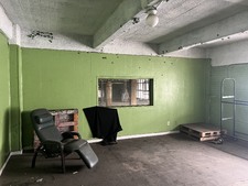 Enlarge photo 64