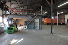 Enlarge photo 38