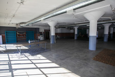 Enlarge photo 71