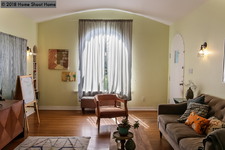 Enlarge photo 38