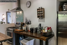 Enlarge photo 32