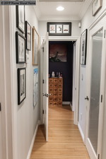 Enlarge photo 28