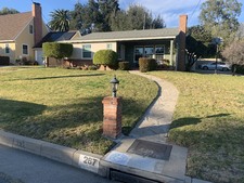 287 W Calaveras St / Phil Residence