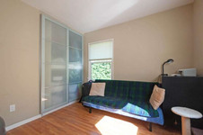Enlarge photo 29