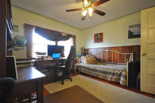 Enlarge photo 44