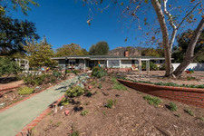 Altadena 4867