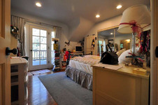 Enlarge photo 54