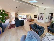 Enlarge photo 40