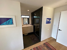 Enlarge photo 63