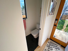 Enlarge photo 69