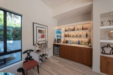Enlarge photo 34