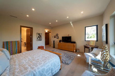 Enlarge photo 49