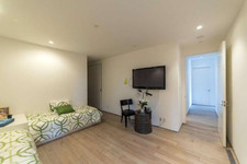 Enlarge photo 52