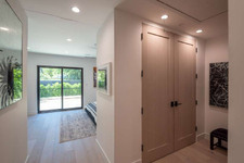 Enlarge photo 48