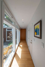 Enlarge photo 35