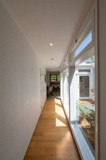 Enlarge photo 36