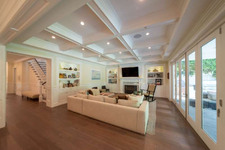 Enlarge photo 25