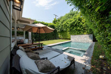 Enlarge photo 75